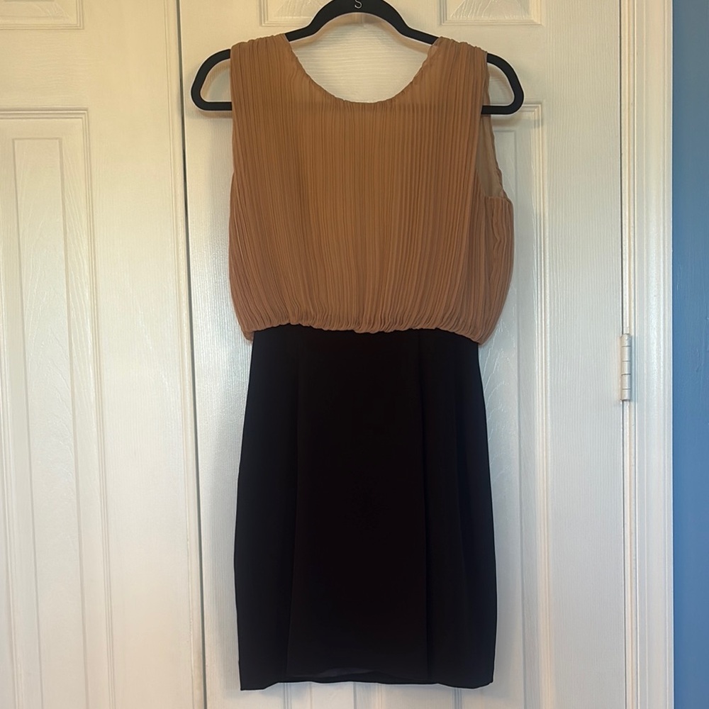 Rebecca Minkoff Tan Sheath Dress Sleeveless Scoop Neck